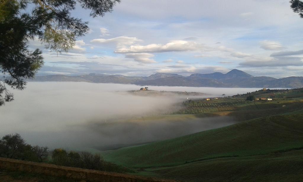 Agriturismo Feudo Muxarello Aragona Extérieur photo